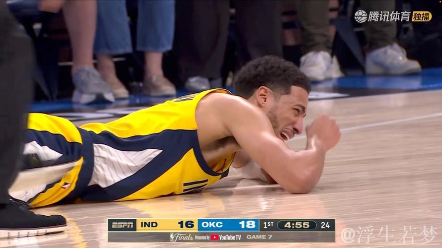 哈利伯顿冲击禁区 高难度打板上篮得手 哈利伯顿冲击禁区 高难度打板上篮得手