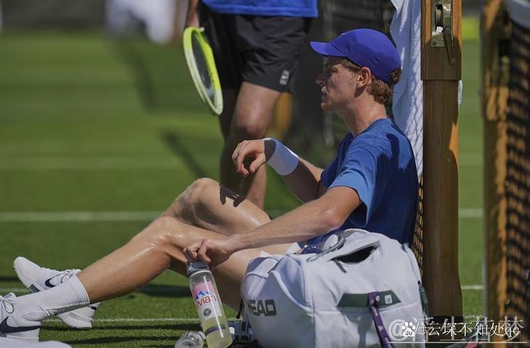 亚历山大妙传助攻 以赛亚·乔完成三分射门 亚历山大妙传助攻 以赛亚·乔完成三分射门